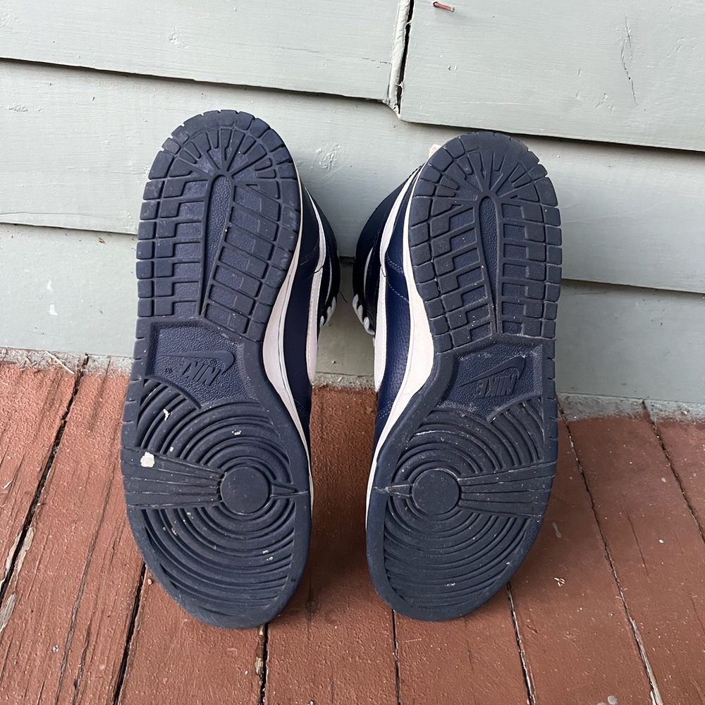 “BIG NIKE” NIKE HIGHTOP SNEAKERS - Picture 5 of 7